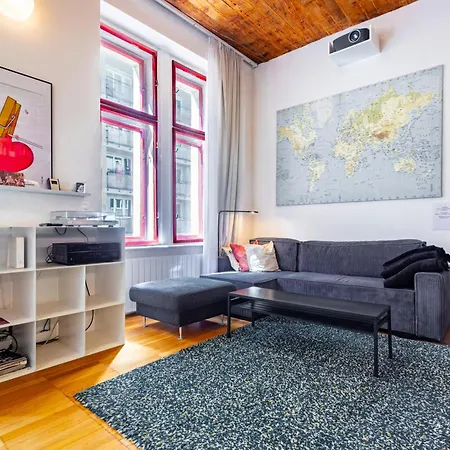 Adm Boutique Old Town Center Loft, Projector - Movie Appartamento *
